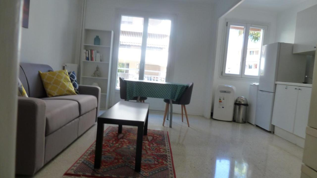 Antibes Centre Studio 27 M2 Renove アンティーブ エクステリア 写真